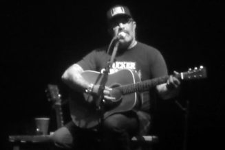 AARON LEWIS Dedicates His Song ‘Kill Me Like You Love Me’ To TAYLOR HAWKINS: ‘We Will Miss You Dearly’