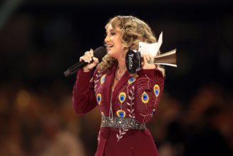 Behind the Scenes at the 2022 ACM Awards: What You Didn’t See