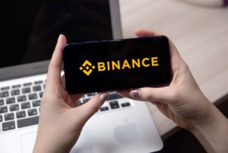 Binance temporarily halts MATIC deposits and withdrawals