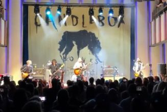 CANDLEBOX Pays Tribute To TAYLOR HAWKINS With Cover Of FOO FIGHTERS’ ‘Learn To Fly’ In Dallas (Video)