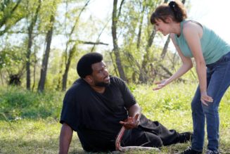 Craig Robinson Is a Security Guard Turned Snake Hunter in Trailer for Peacock’s Killing It: Watch