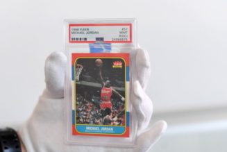 Drake Pulls A 1986 Michael Jordan Rookie Card Fresh Out The Pack