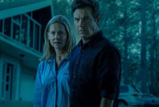 Everything Coming To and Leaving Netflix in April 2022