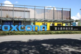 Foxconn halts production as Shenzhen goes into lockdown