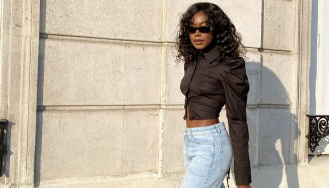 French Women Are After This One Style of Jeans Right Now