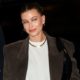 I’m So Into Hailey Bieber’s Latest Jeans-and-Blazer Outfit