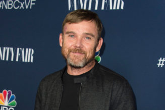MAGA Actor Ricky Schroder Has Another Meltdown Over Mask Mandate