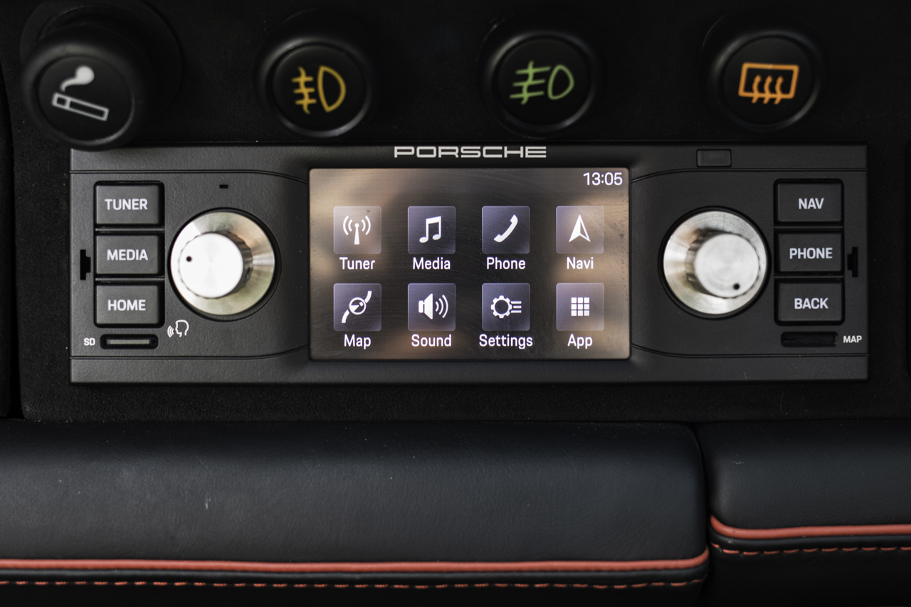 Porsche 911 964 Electric Cars EV Electro-Modding Restored 1990s Classic Everrati Gulf Livery