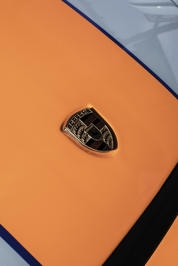 Porsche 911 964 Electric Cars EV Electro-Modding Restored 1990s Classic Everrati Gulf Livery