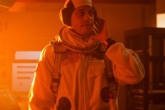 Pete Davidson won’t actually be going to space on the next Blue Origin flight