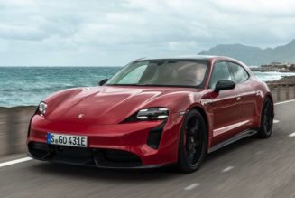 Porsche Aims To Make 80% of Its Cars Electric by 2030