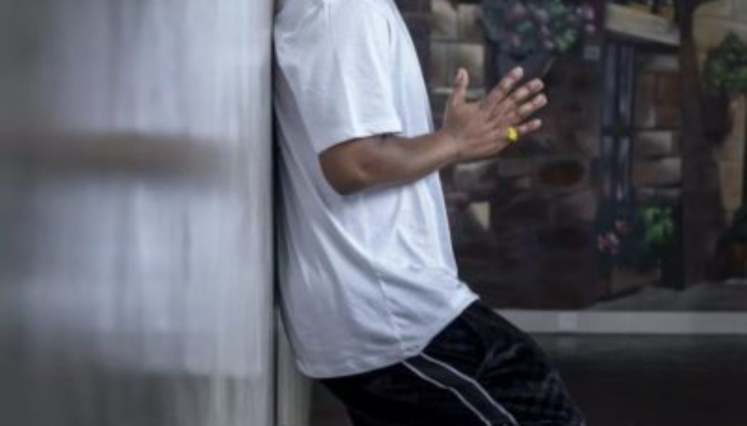 Sibu Nzuza – Mpulele ft Malome Vector