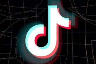 TikTok temporarily bans new video creation in Russia