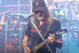 Watch: GLENN TIPTON Rejoins JUDAS PRIEST On Stage In Los Angeles