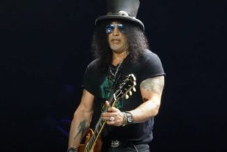 Watch: SLASH FEATURING MYLES KENNEDY AND THE CONSPIRATORS Perform In Atlantic City