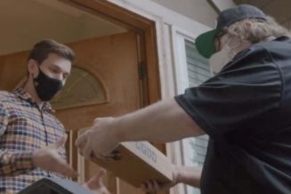 Watch Valve’s Gabe Newell deliver Steam Decks to mostly confused customers