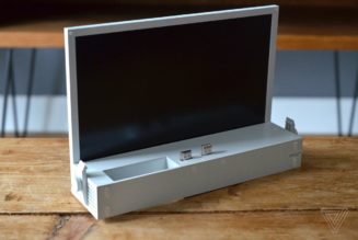 xScreen turns an Xbox Series S into a portable console