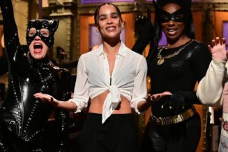 Zoë Kravitz Wore a ’90s Belly Shirt to Host SNL