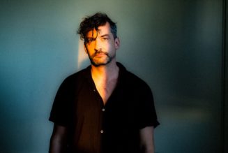 2022 Dance/Electronic Grammy Preview: Bonobo on Competing Against Himself & How the Awards Are ‘Catching Up’ With Electronic Music