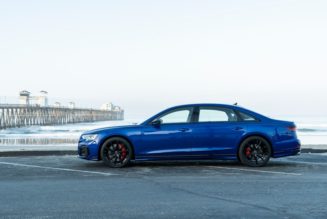 A First Look at the 2022 Audi S8