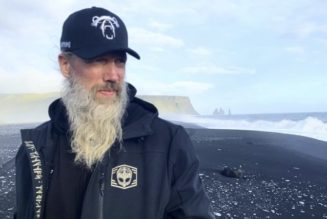 AMON AMARTH’s JOHAN HEGG And His Wife Take In Ukrainian Refugee Family