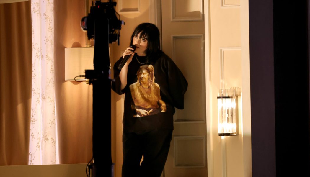 Billie Eilish Stole the Grammys Singing ‘Happier Than Ever’ in Taylor Hawkins Shirt