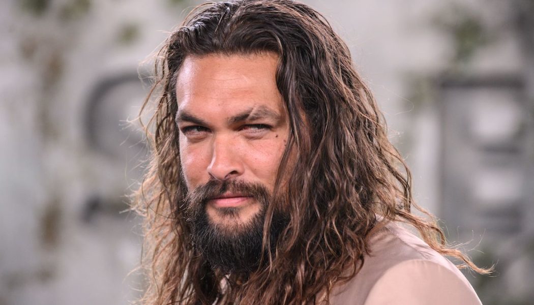 Block-Shaped Man Jason Momoa to Star in Minecraft Movie