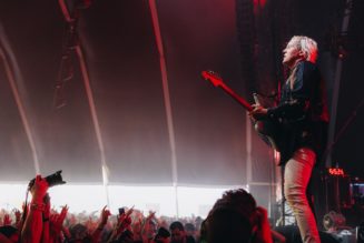 Coachella 2022: Arcade Fire Dedicate Emotional Set to Ukraine Punk Bands, Pearl Jam