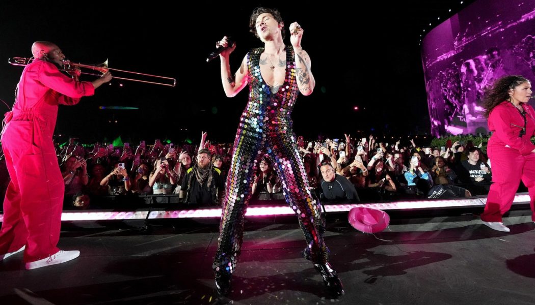 Coachella 2022 Weekend 2 Lineup & Schedule: All the Set Times You Need to Know