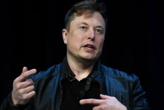 Elon Musk Buys 9.2% of Twitter, Considers Own Social Media Company