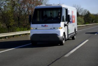 GM’s electric delivery van just set a world record — with me riding shotgun