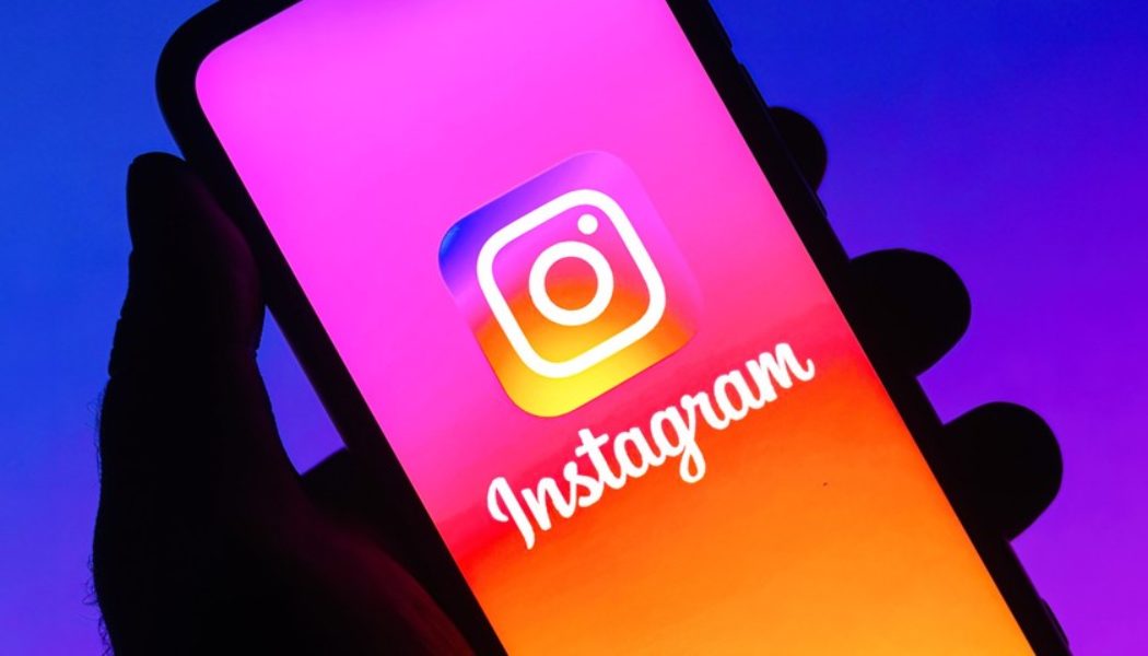 Instagram Is Testing Out a New Feature That Lets Users To Pin Posts to Their Grid
