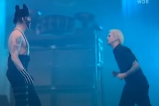 JOHN 5 Explains 2003 Onstage Incident With MARILYN MANSON: ‘I Just Snapped’
