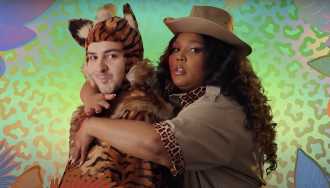 Lizzo Pulls Double Duty on SNL: The Five Standout Moments