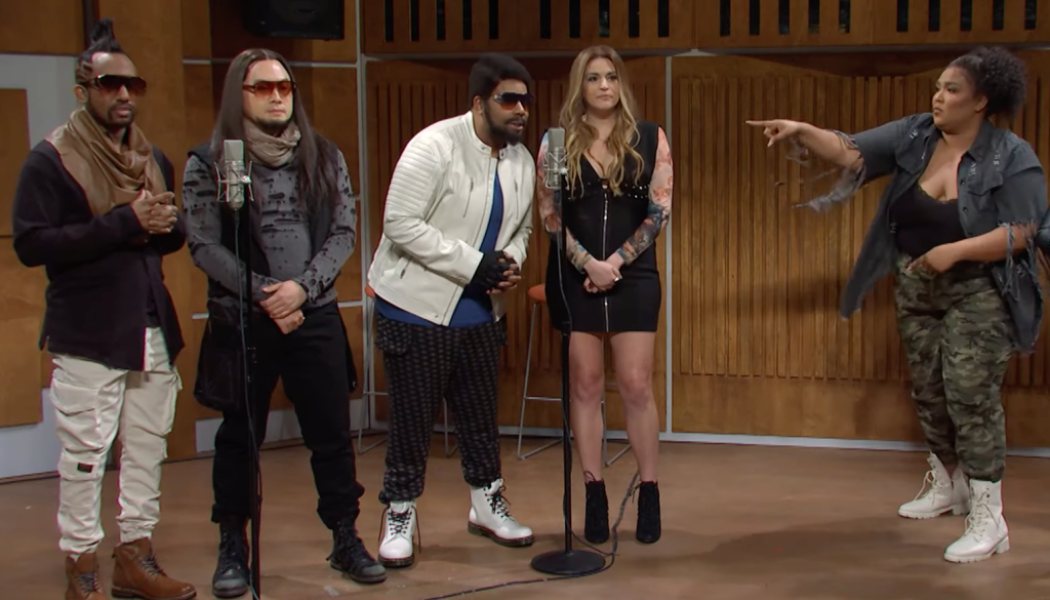 Lizzo Time-Travels to a 2008 Studio With Black Eyed Peas for ‘SNL’ Skit
