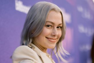 Phoebe Bridgers Announces New Song “Sidelines”