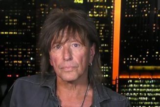 RICHIE SAMBORA On TAYLOR HAWKINS’s Death: ‘Sometimes The Perils Of Being In The Rock And Roll Business Can Kill You’