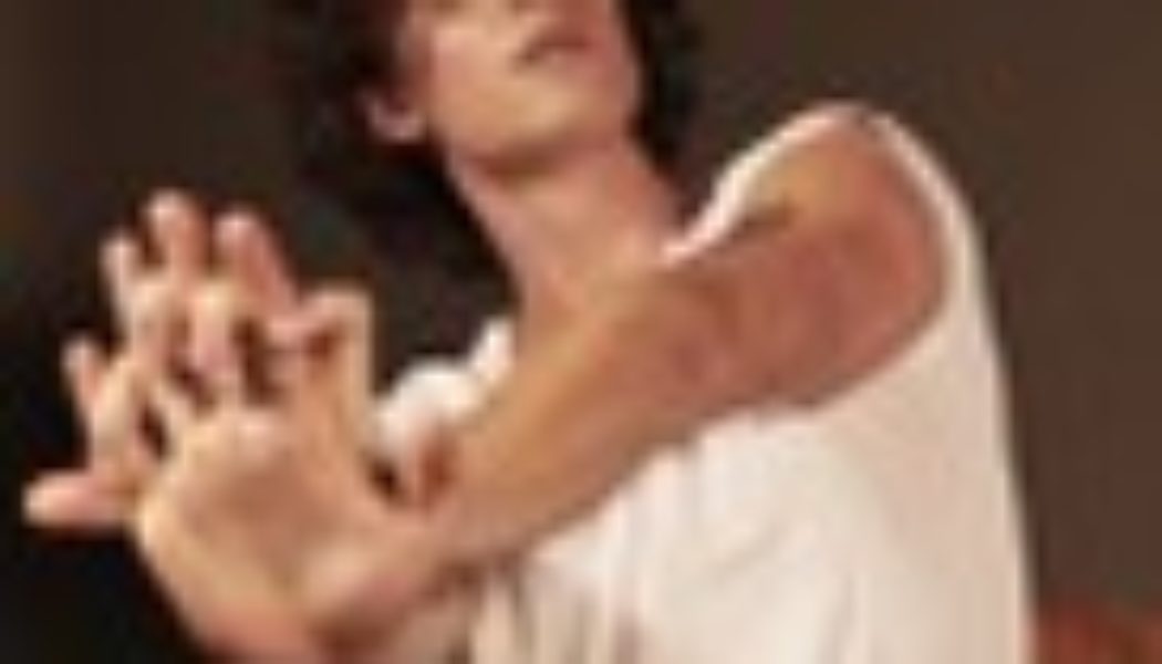 Shawn Mendes Is Co-Hosting ‘The Tonight Show’ With Jimmy Fallon for One Episode