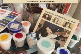 Sleater-Kinney to Issue Dig Me Out 25th Anniversary Covers Album With St Vincent, Jason Isbell, Wilco