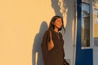 So Many Fashion People I Know Own This Easy Dress, and I Can See Why