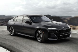 Take a First Look at the 2023 BMW 7 Series