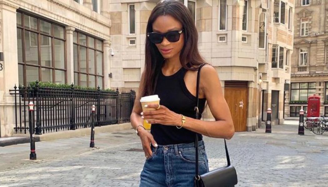 The Shoes and Tops That Look the Best With Non-Skinny Jeans