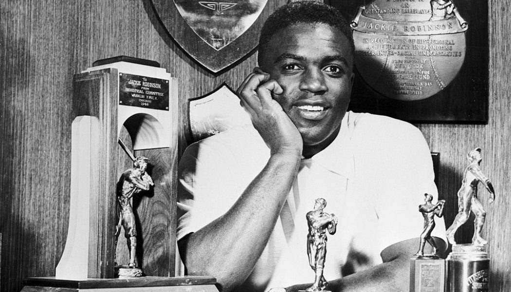 Twitter Salutes Baseball Legend Jackie Robinson On 75th Anniversary Of MLB Debut #JackieRobinsonDay
