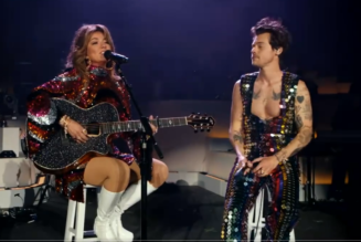 Watch Harry Styles Bring Shania Twain Up for Two Songs at Coachella