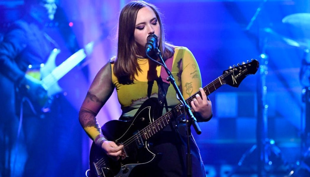Watch Soccer Mommy Perform “Shotgun” on Fallon