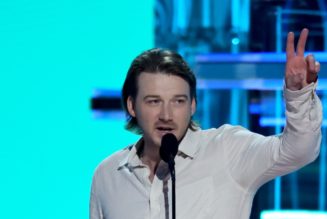 Coward Morgan Wallen Makes No Mention of N-Word Controversy at 2022 Billboard Music Awards