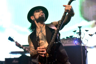 Dave Navarro Shares Experience with Long COVID: “The Fatigue and Isolation Is Pretty Awful”