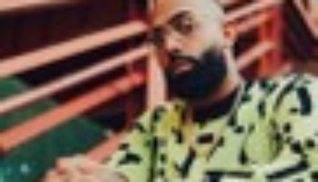 Eladio Carrion Reels In Nicki Nicole for His First 2022 Single ‘Nota’: Watch