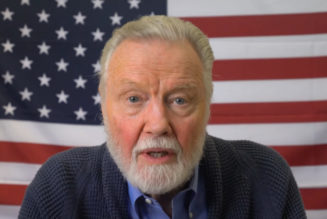 Even Jon Voight Is Calling For Common Sense Gun Control: “This Is Mental”