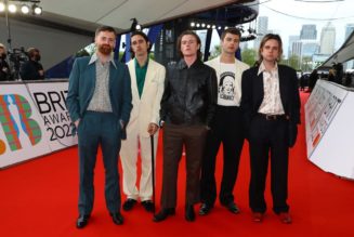 Fontaines D.C. Blast to No. 1 In U.K. With ‘Skinty Fia’